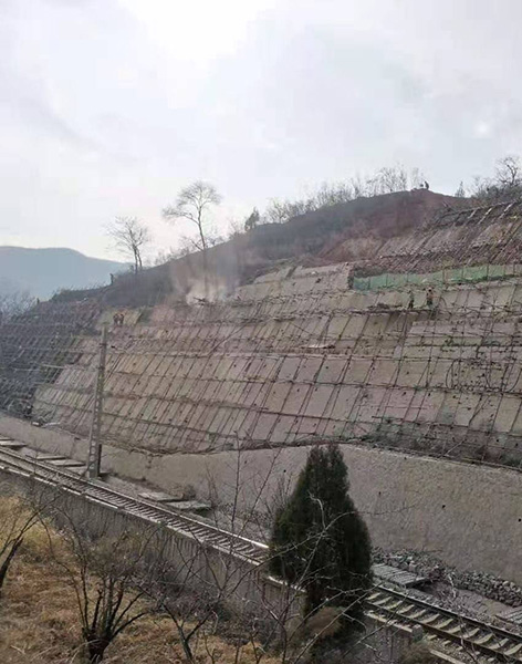 泰安新泰土钉墙